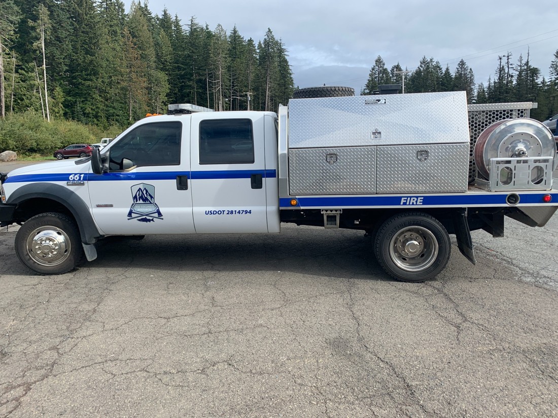 2006 Ford F550 - Image 1